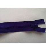 Zip kostěný 40cm tmavě fialový 