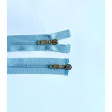 Zip spirálový dvoucestný 65cm světle modrý